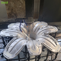 CNC altında oyun alanı ağacı çatısı için Alüminyum Döner Kalıplama